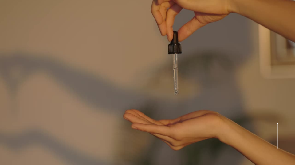 The Art of Oiling Your Hair