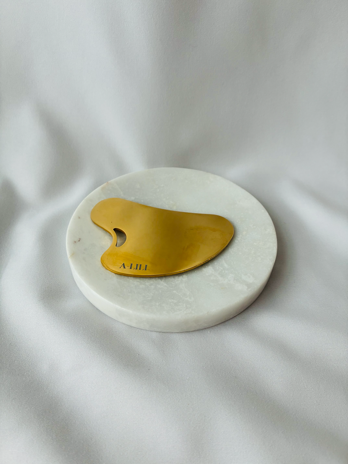 A-LILI Gold Facial Sculpting  Tool